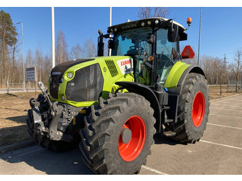 CLAAS Axion 830 Traktor