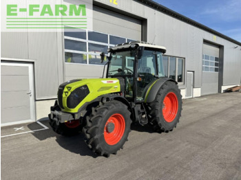 CLAAS Axos Traktor