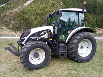VALTRA A-series Traktor