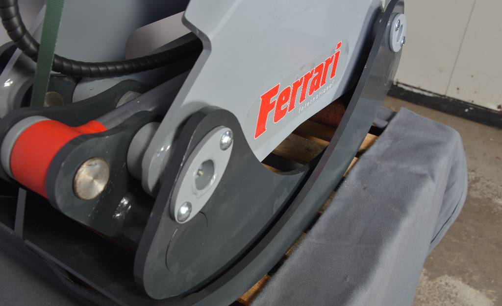 Ladekran für Forsttechnik Ferrari Holzgreifer FLG 23 XS + Rotator FR55 F: das Bild 7