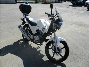 Motorrad 2012 Yamaha YBR 125 Motor Bike (French Reg. Docs Available): das Bild 1