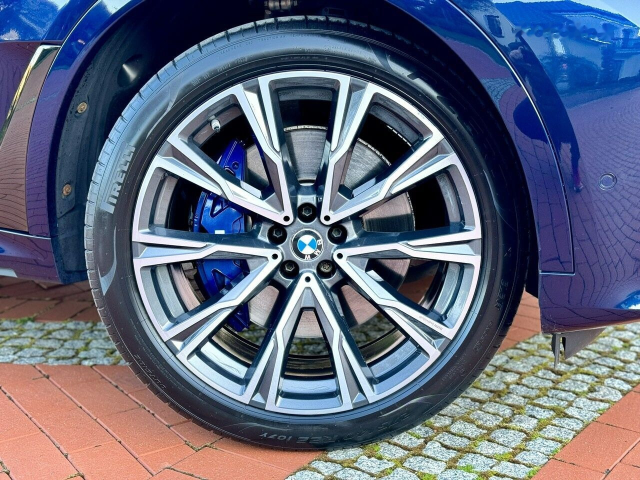 PKW BMW X7: das Bild 11
