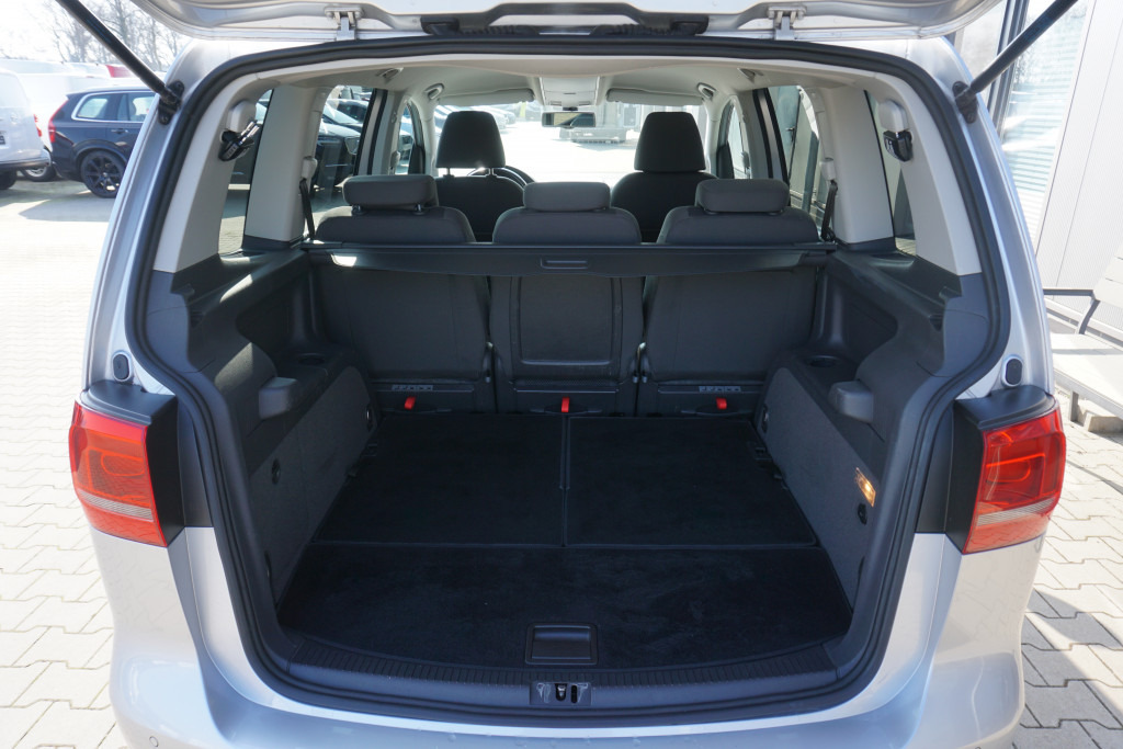 PKW VW Touran  Comfortline 1.4l TSI 7 Sitzer+PDC+TEMP: das Bild 6