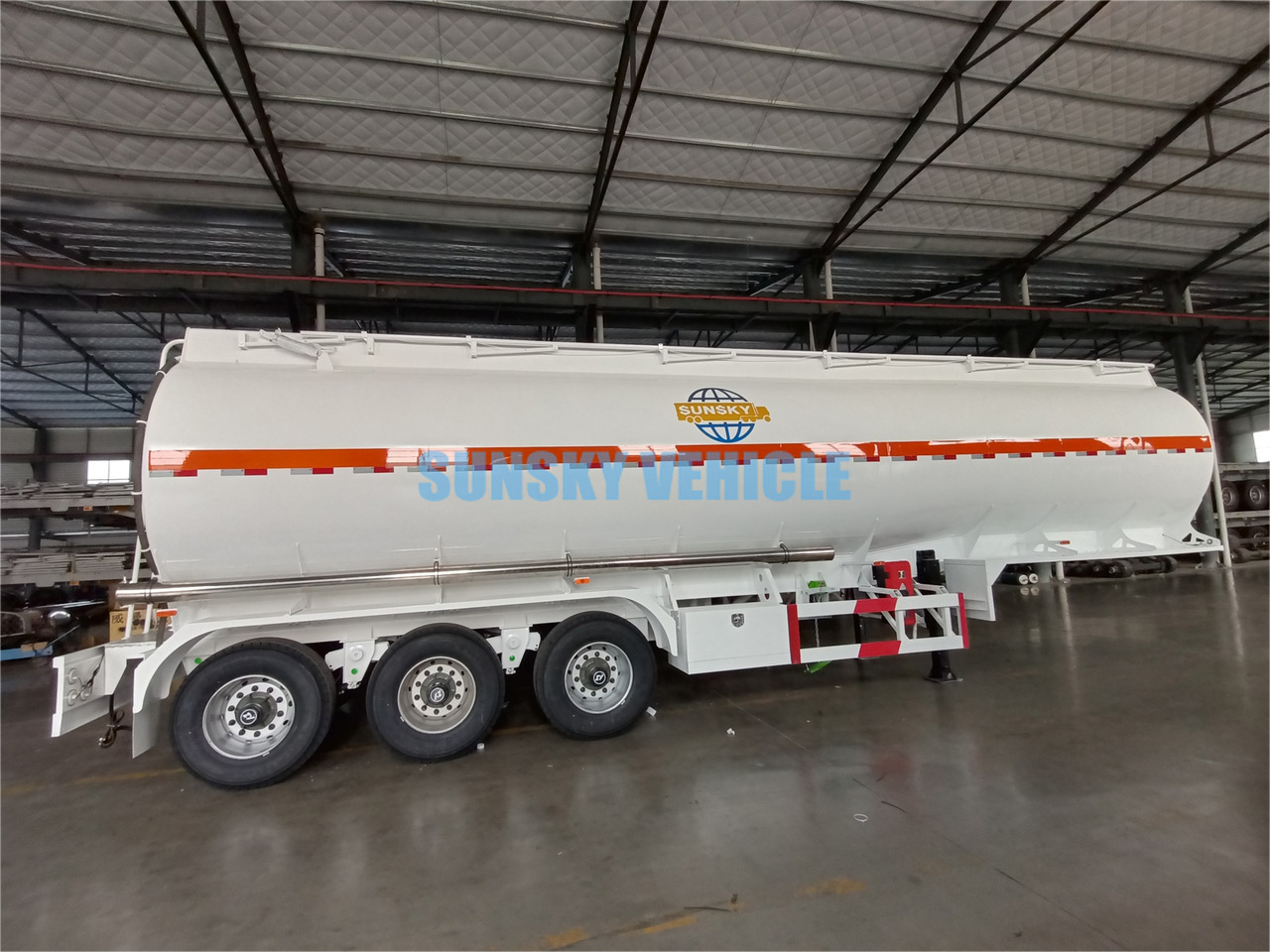 NEU: Tankauflieger Für die Beförderung von Kraftstoff SUNSKY Fuel Tank Trailer: das Bild 4
