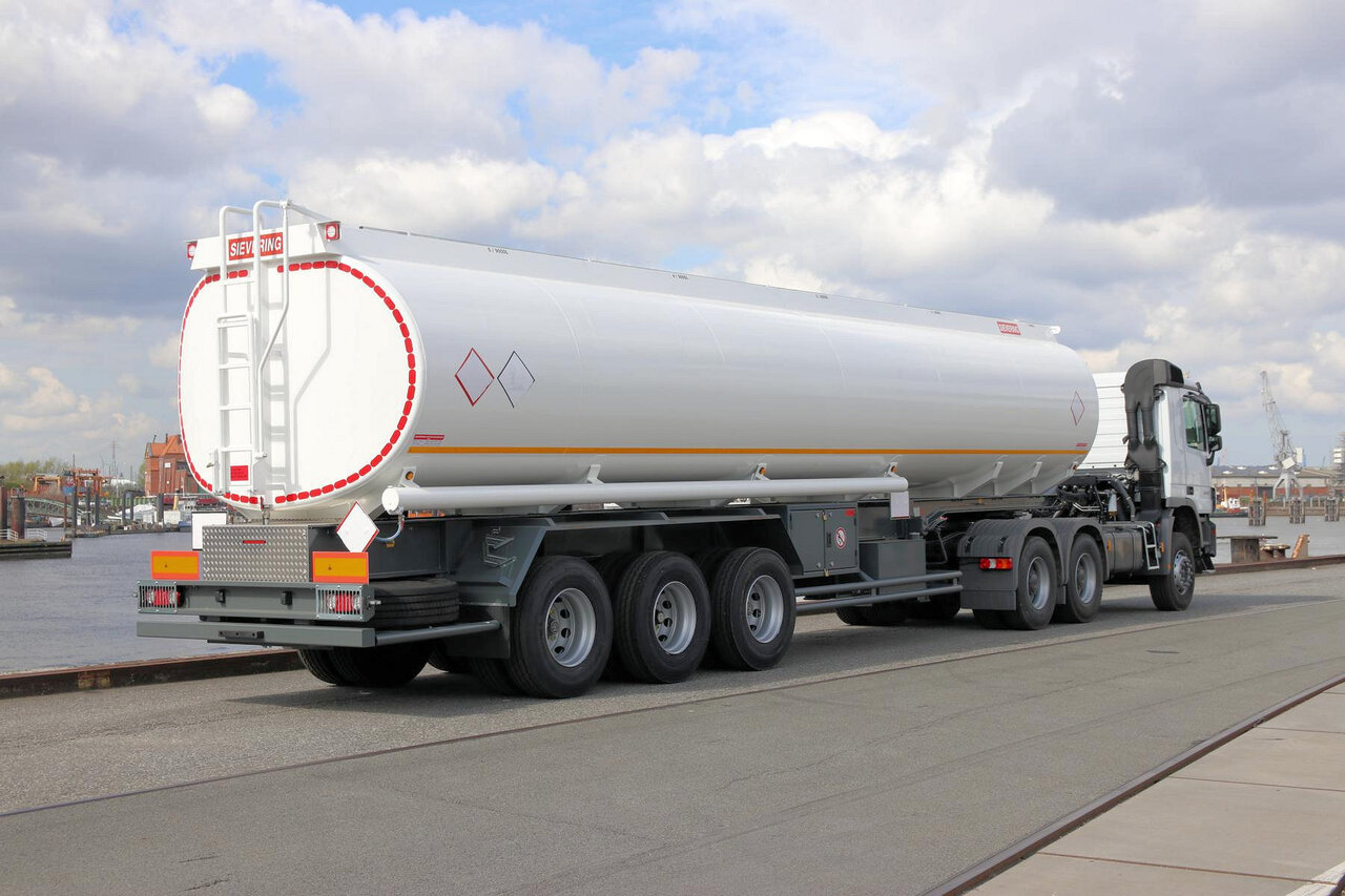 NEU: Tankauflieger Für die Beförderung von Kraftstoff Sievering 45000 LITRES ADR SEMI REMORQUE CITERNE DE CARBURANT: das Bild 7