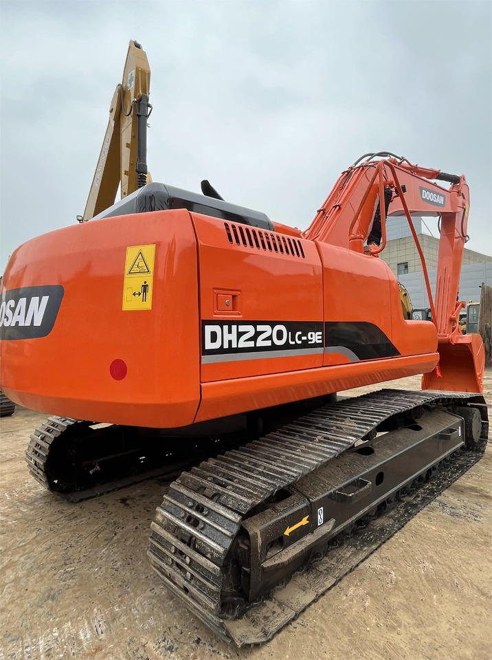 Kettenbagger 20 ton used KOREA DOOSAN Dx220lc-9E hydraulic crawler excavator with good performance used digging machine for sale: das Bild 6