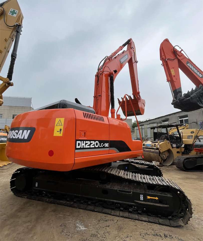Kettenbagger 90% new used 22t Doosan DH220LC-9E DH220-9 DH220-9E DH220LC-9 crawler excavator: das Bild 2