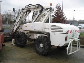 MECALAC Wheeled excavator - Mobilbagger