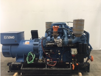 MTU 12V2000 engine - Stromgenerator