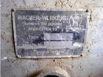 Wacker DVPN 75 - Baumaschine