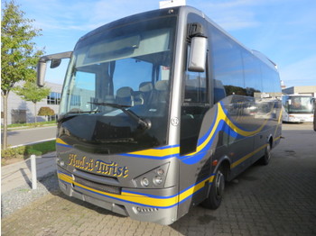 Reisebus ISUZU Turquoise E6: das Bild 1
