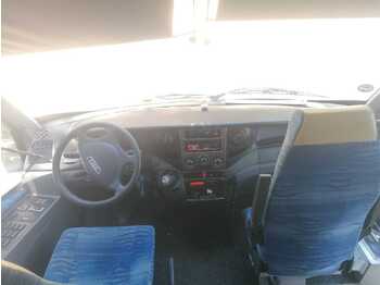 NEU: Kleinbus, Personentransporter IVECO 70 C 17 Rosero: das Bild 1