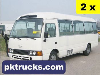 Toyota Coaster microbus - Kleinbus