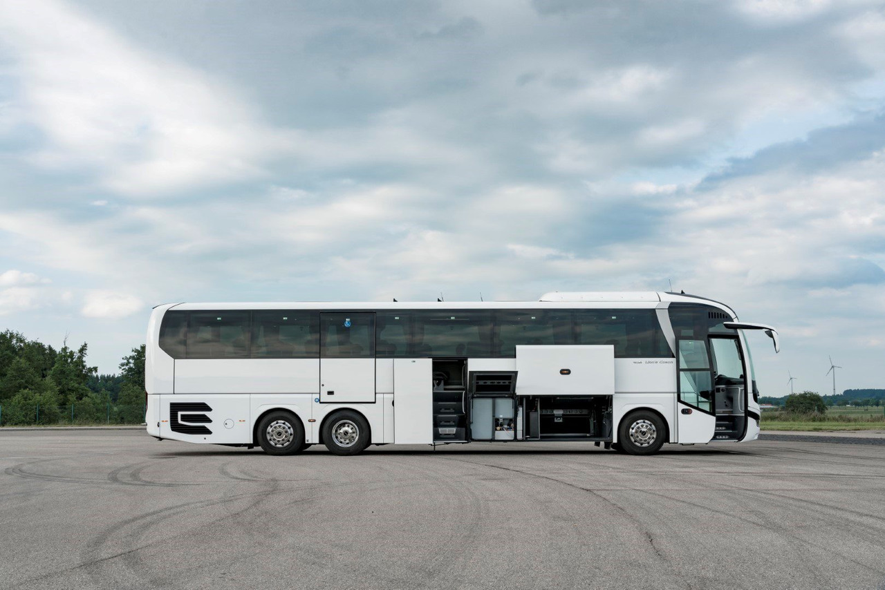 Reisebus MAN Lions Coach R08 Euro 6E (Dark-Blue Edition): das Bild 7