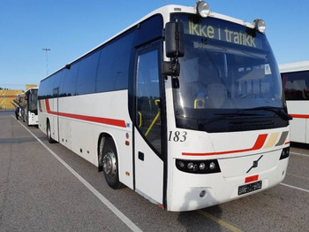 Reisebus VOLVO B12M CARRUS 9700S; 13,48m; 54 seats: das Bild 1