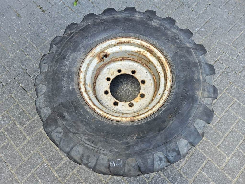 Felgen und Reifen für Baumaschine DUNLOP 455/70-R20 (17.5/70R20) - Tire/Reifen/Band: das Bild 3