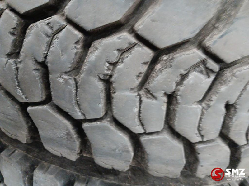 Reifen für LKW Diversen Occ vrachtwagenband Laurent 13R22.5: das Bild 10