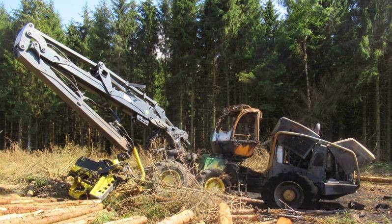 Reifen für Forsttechnik John Deere 1270E Breaking/Demonteras: das Bild 5