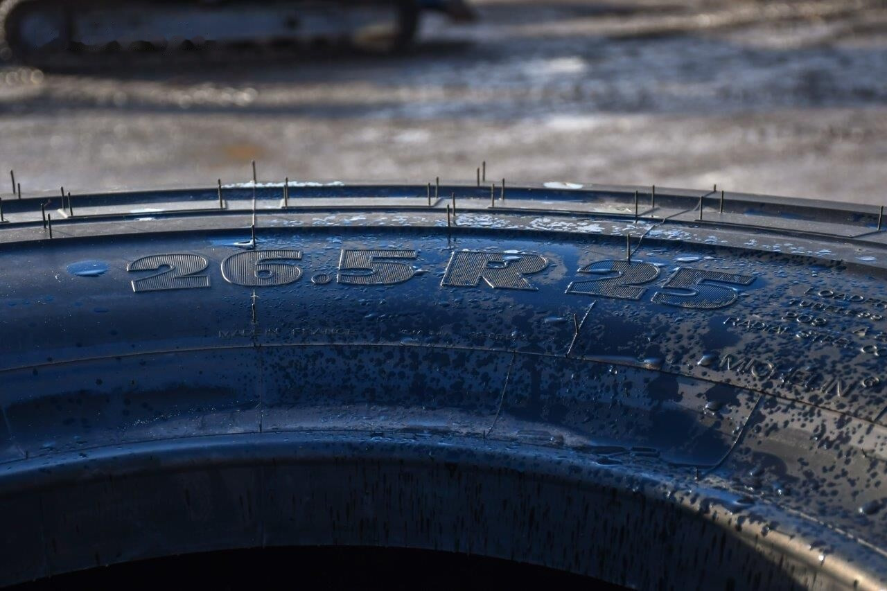 NEU: Reifen für Radlader Michelin XHA2 26.5R25 L3: das Bild 7