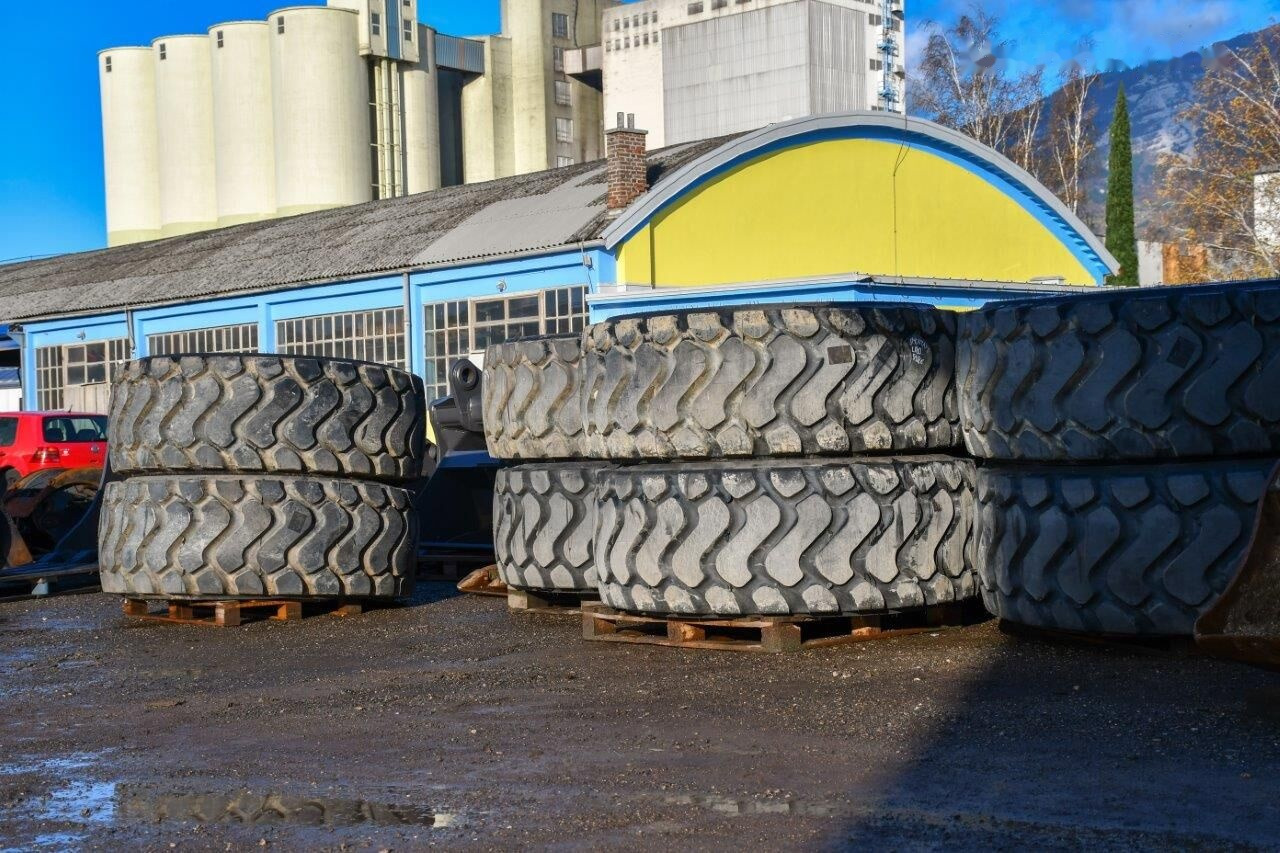 NEU: Reifen für Radlader Michelin XHA2 26.5R25 L3: das Bild 3