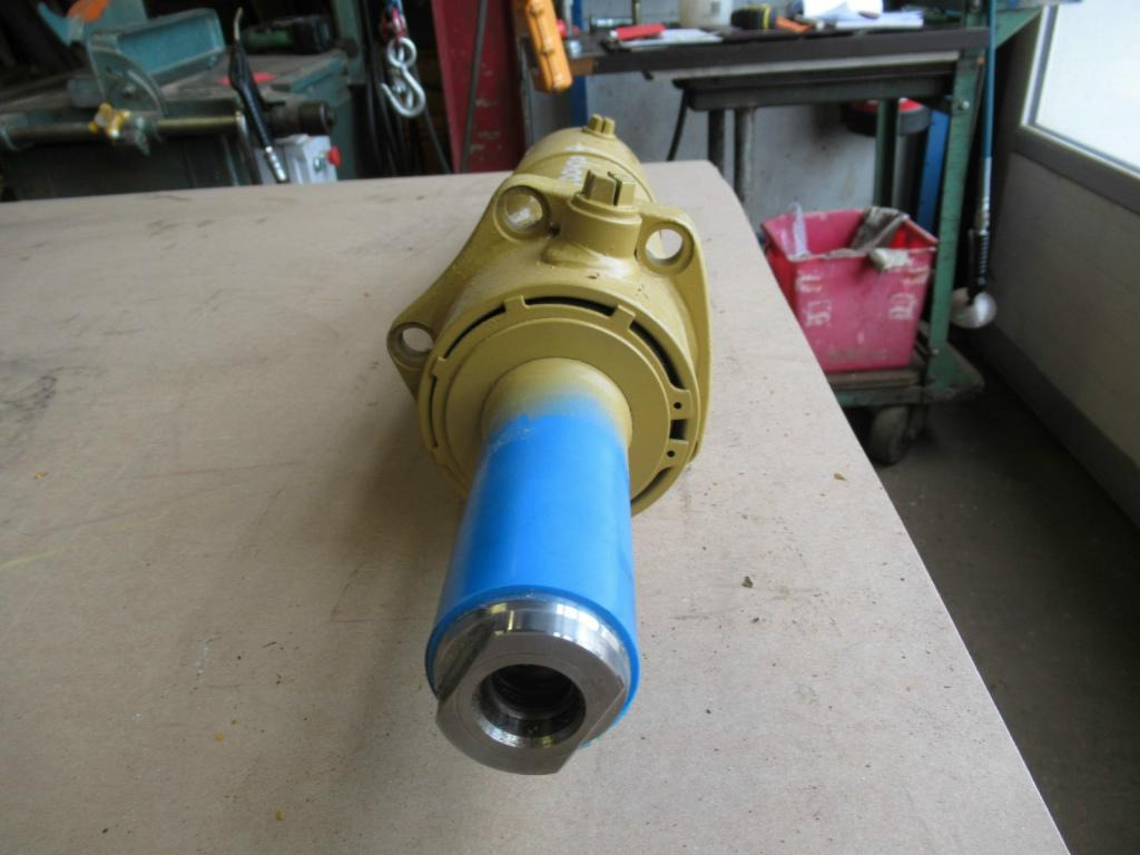 NEU: Hydraulikzylinder für Baumaschine New Holland 153310776 -: das Bild 3