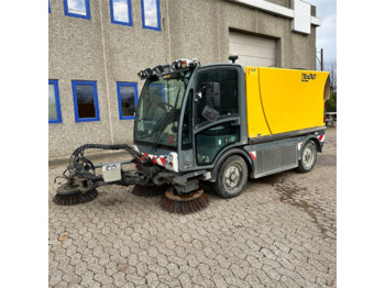 Boschung Urban-Sweeper S3 - Kehrsaugmaschine