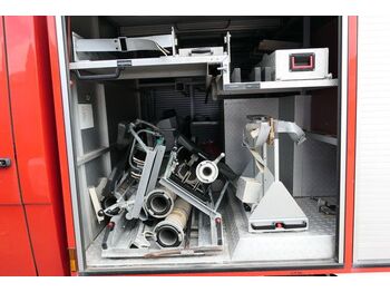 Feuerwehrfahrzeug, Transporter mit Doppelkabine Mercedes-Benz 814 F/Feuerwehr/Pumpe/9 Sitze: das Bild 5