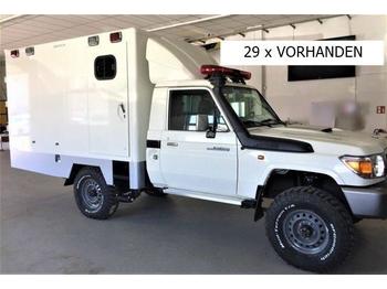 NEU: Krankenwagen Toyota VDJ 79L SC TD4.5 V8 Land Cruiser VDJ 79L SC TD4.5 V8 Ambulance: das Bild 1