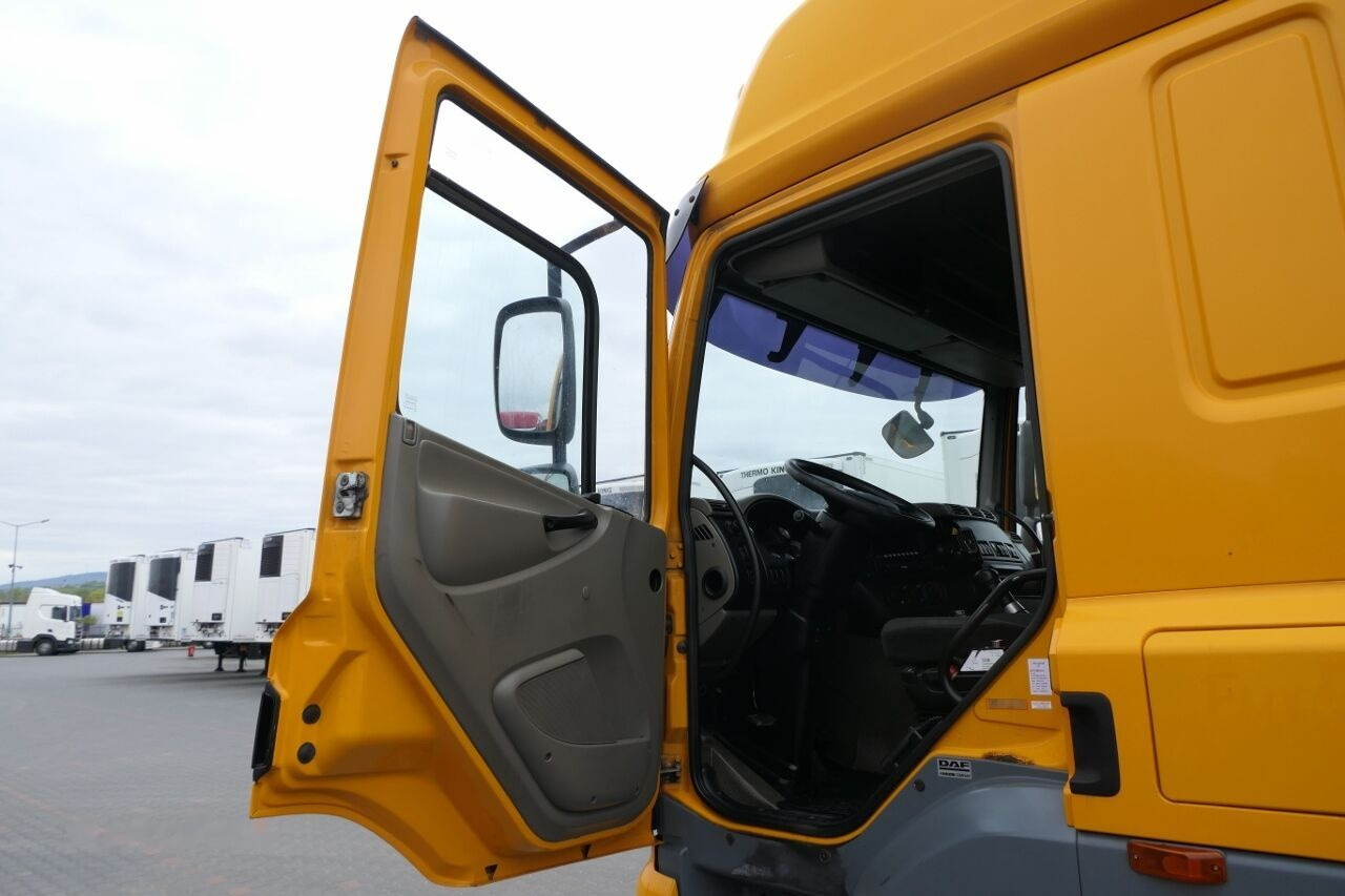 Abrollkipper DAF CF 85.460 Hook lift truck 6x2: das Bild 11