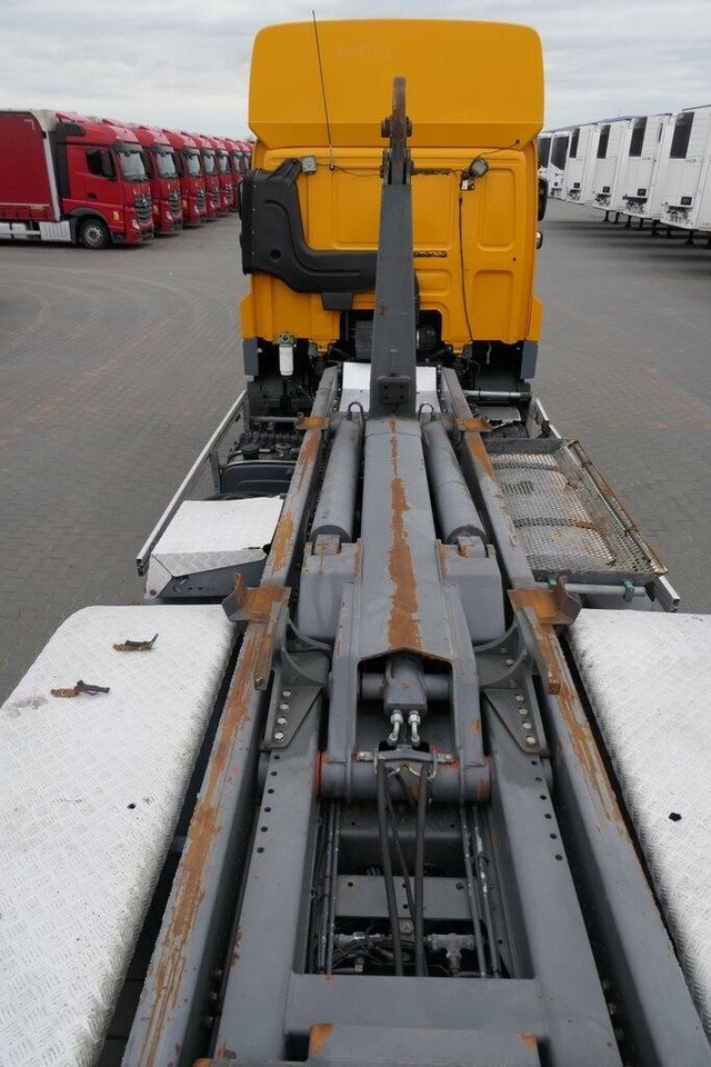 Abrollkipper DAF CF 85.460 Hook lift truck 6x2: das Bild 8