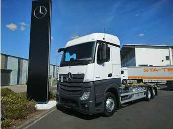 Containerwagen/ Wechselfahrgestell LKW Mercedes-Benz Actros 2543 LL BDF 2x AHK Retarder PPC: das Bild 1