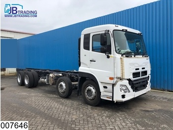 Fahrgestell LKW Quon P9220 8x4, Steel suspension: das Bild 1