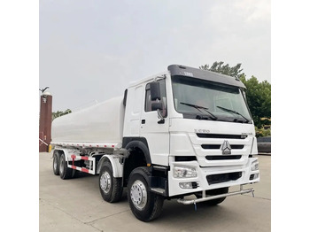 Tankwagen SINOTRUK 8x4 drive HOWO water sprinkler truck 30000 liters: das Bild 1