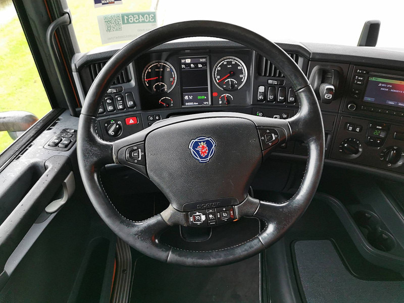 Pritsche LKW, Autokran Scania R490 6x2 pk16500 + remote: das Bild 15