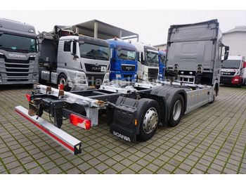 Containerwagen/ Wechselfahrgestell LKW Scania S450 HighLine LL BDF *Retarder/Xenon/Lenk+Lift: das Bild 3