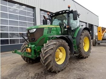 Traktor 2015 John Deere 6215R: das Bild 1