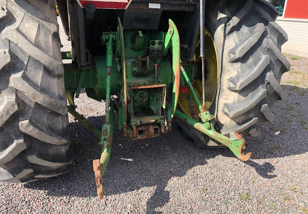Traktor John Deere 3050 Dismantled: only spare parts: das Bild 3