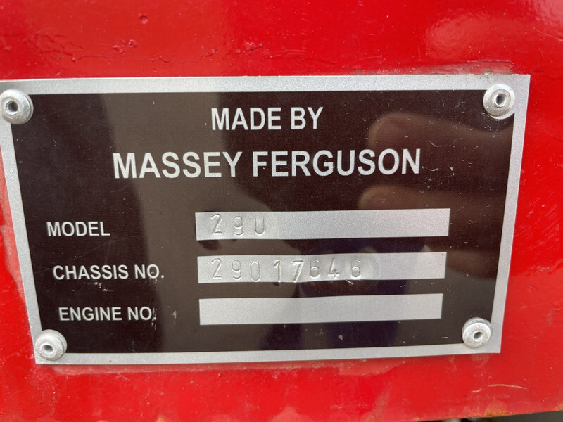 Traktor Massey Ferguson 290: das Bild 9