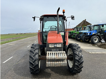 Traktor New Holland L75 DT: das Bild 2