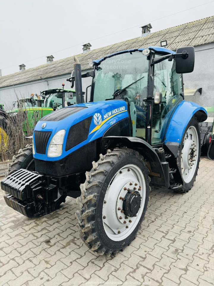 Traktor New Holland T5.115: das Bild 3