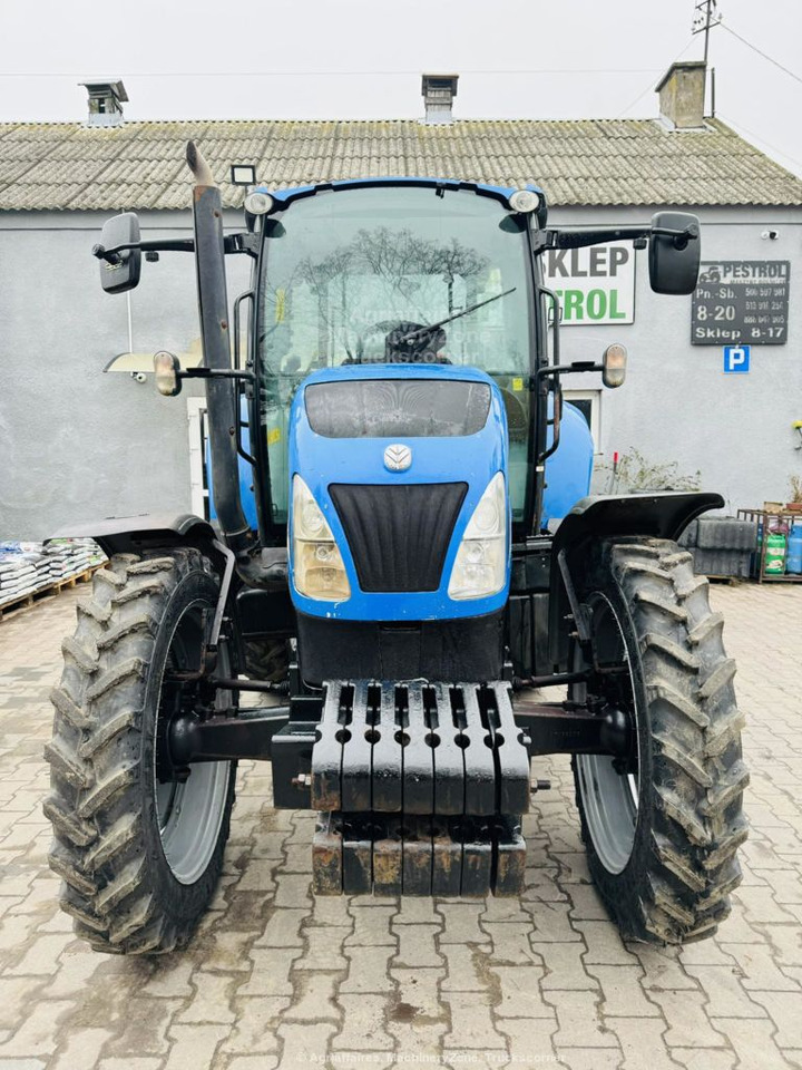 Traktor New Holland T5.115: das Bild 7