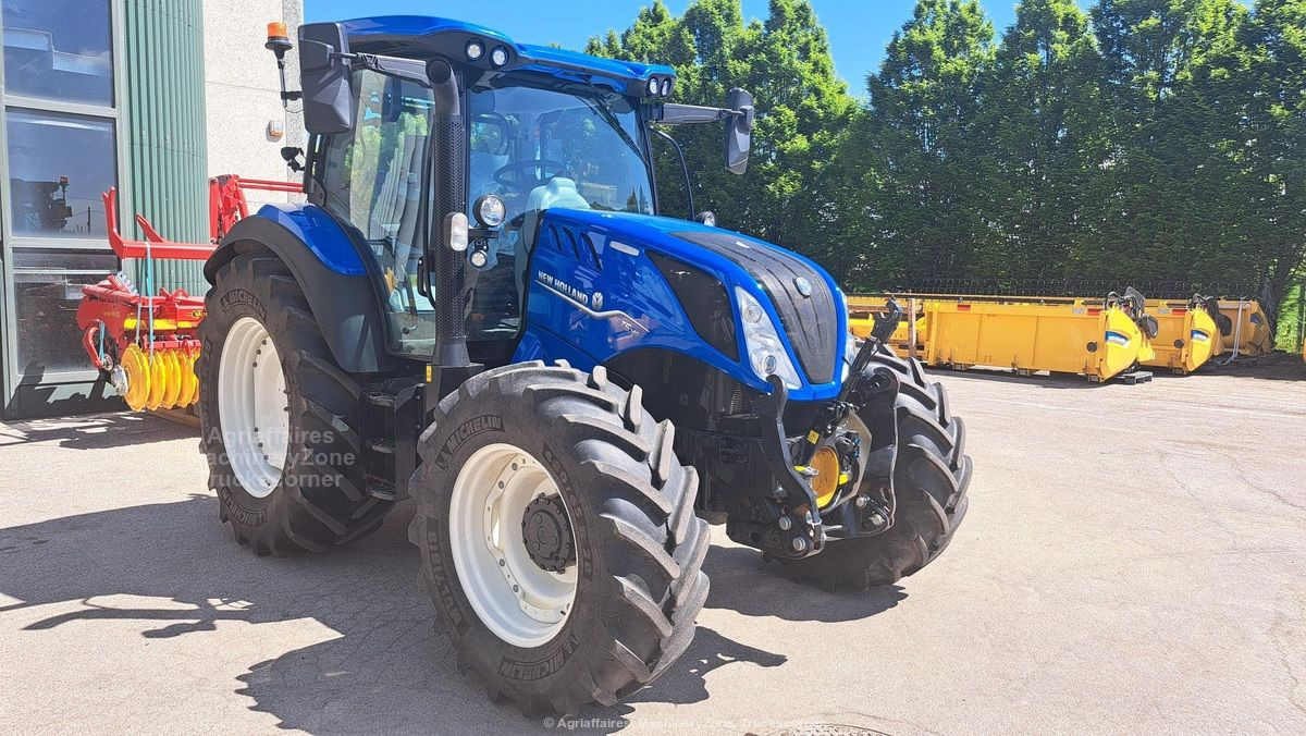 New Holland T5 dynamic command - Leasing New Holland T5 dynamic command: das Bild 3