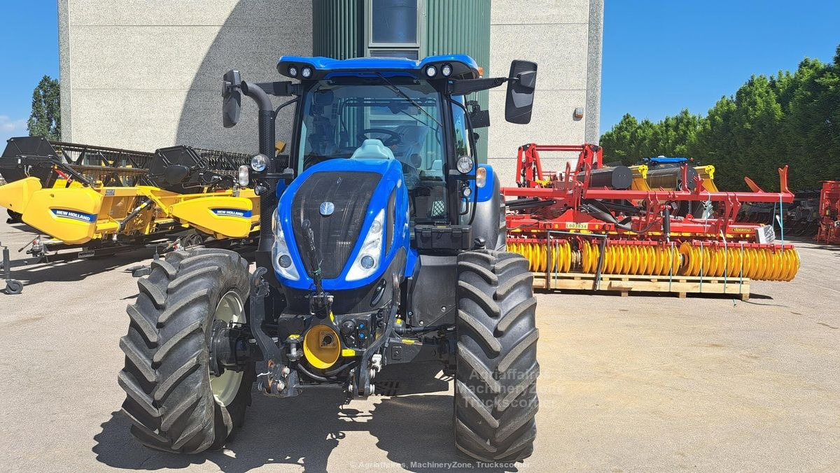 New Holland T5 dynamic command - Leasing New Holland T5 dynamic command: das Bild 2