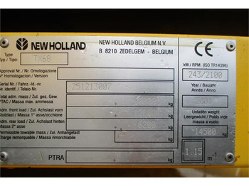 Mähdrescher New Holland TX 68 PLUS med et 24fod skærebord, snitter og avne: das Bild 4