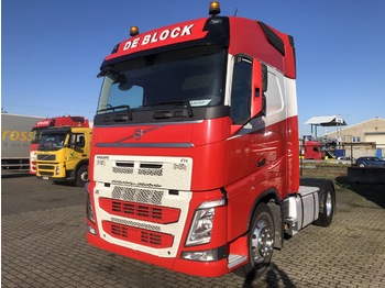 Sattelzugmaschine VOLVO FH460 Hydr