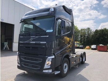 Sattelzugmaschine VOLVO FH540 XL: das Bild 1