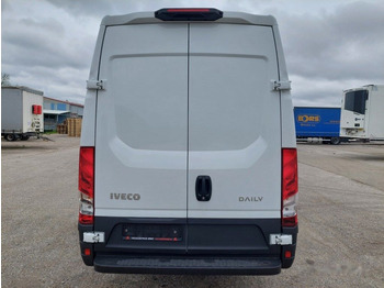 IVECO Daily 35S16V 4x2 - Kastenwagen: das Bild 5