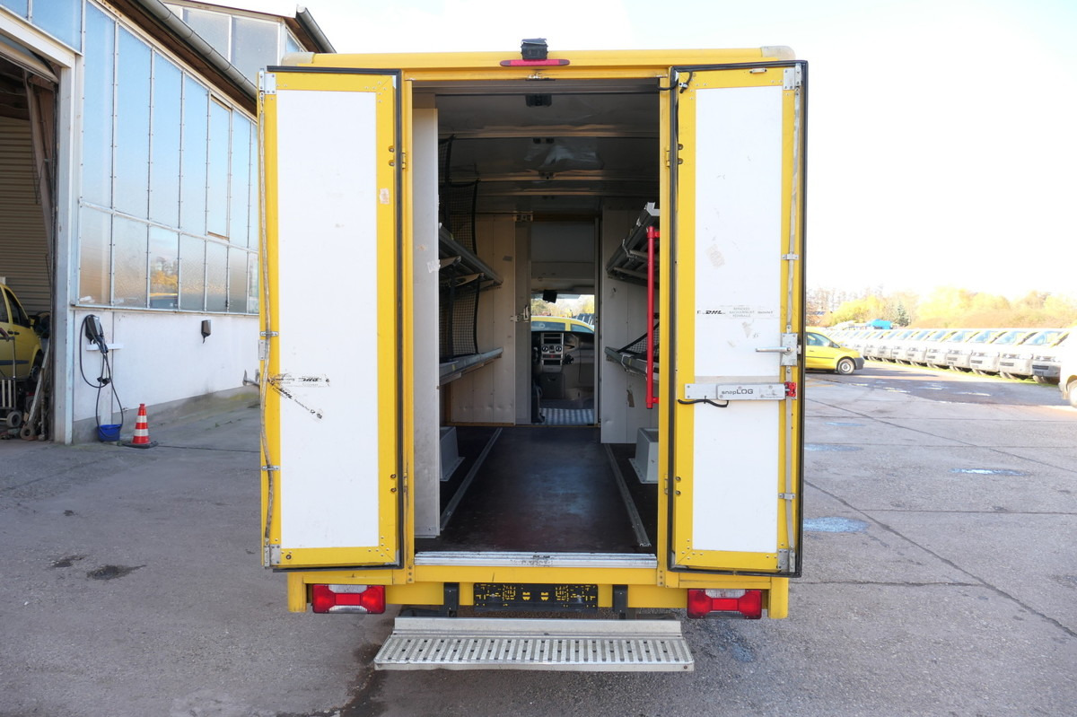 Koffer Transporter IVECO Daily 35 S11 C30C AUTOMATIK KAMERA MAXI Regale D: das Bild 6