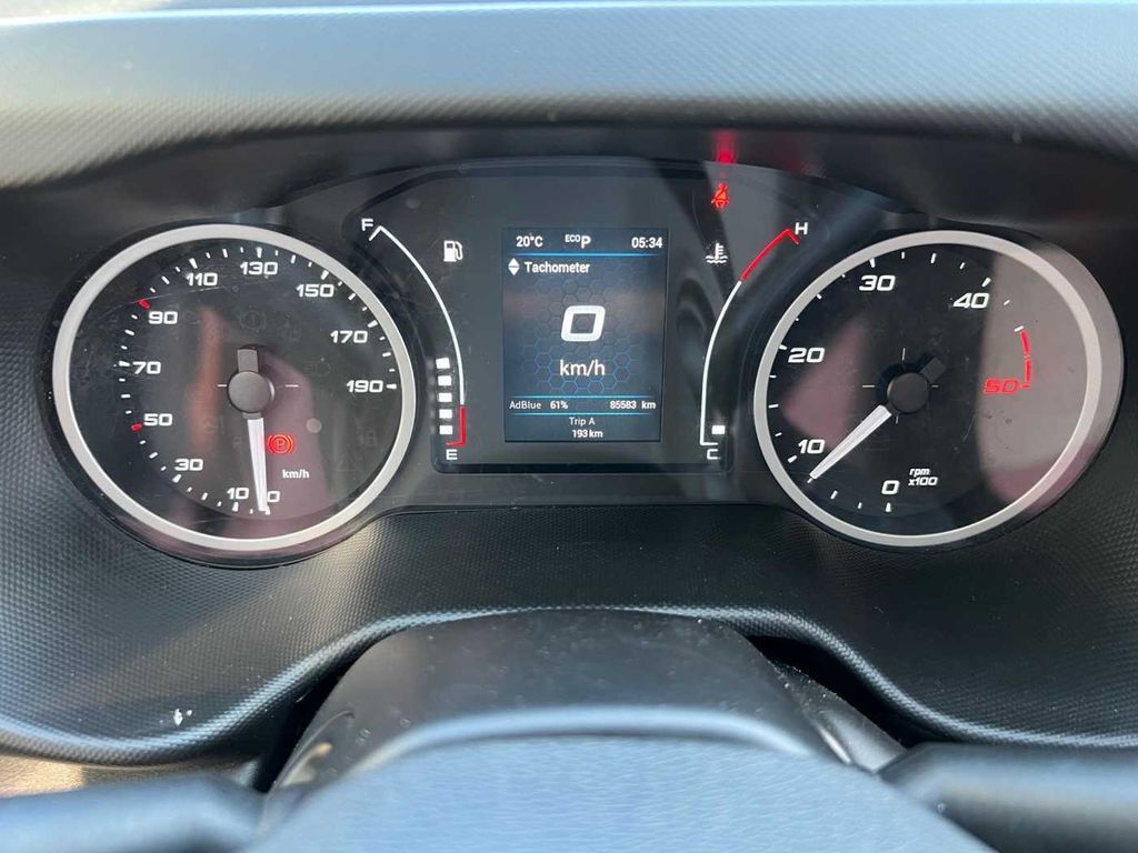 Kastenwagen Iveco Daily 35 S16 A8 V *Automatik*Klima*4.100mm*: das Bild 12