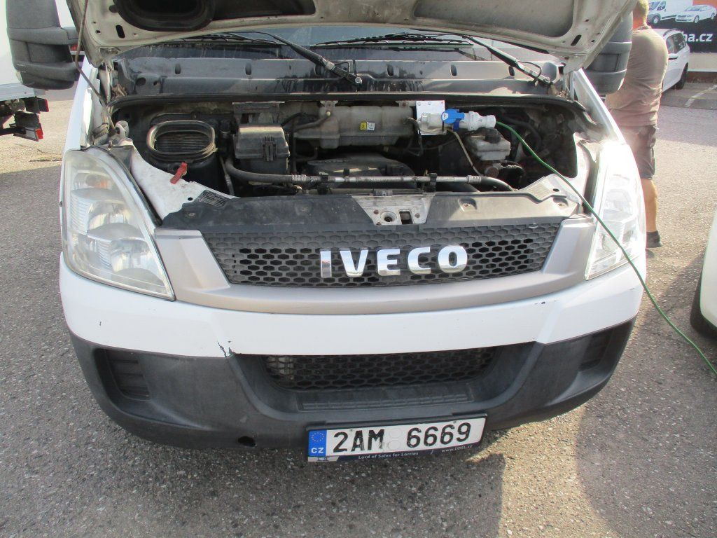Iveco Daily 50C15 Carrier  350  - Leasing Iveco Daily 50C15 Carrier  350: das Bild 3